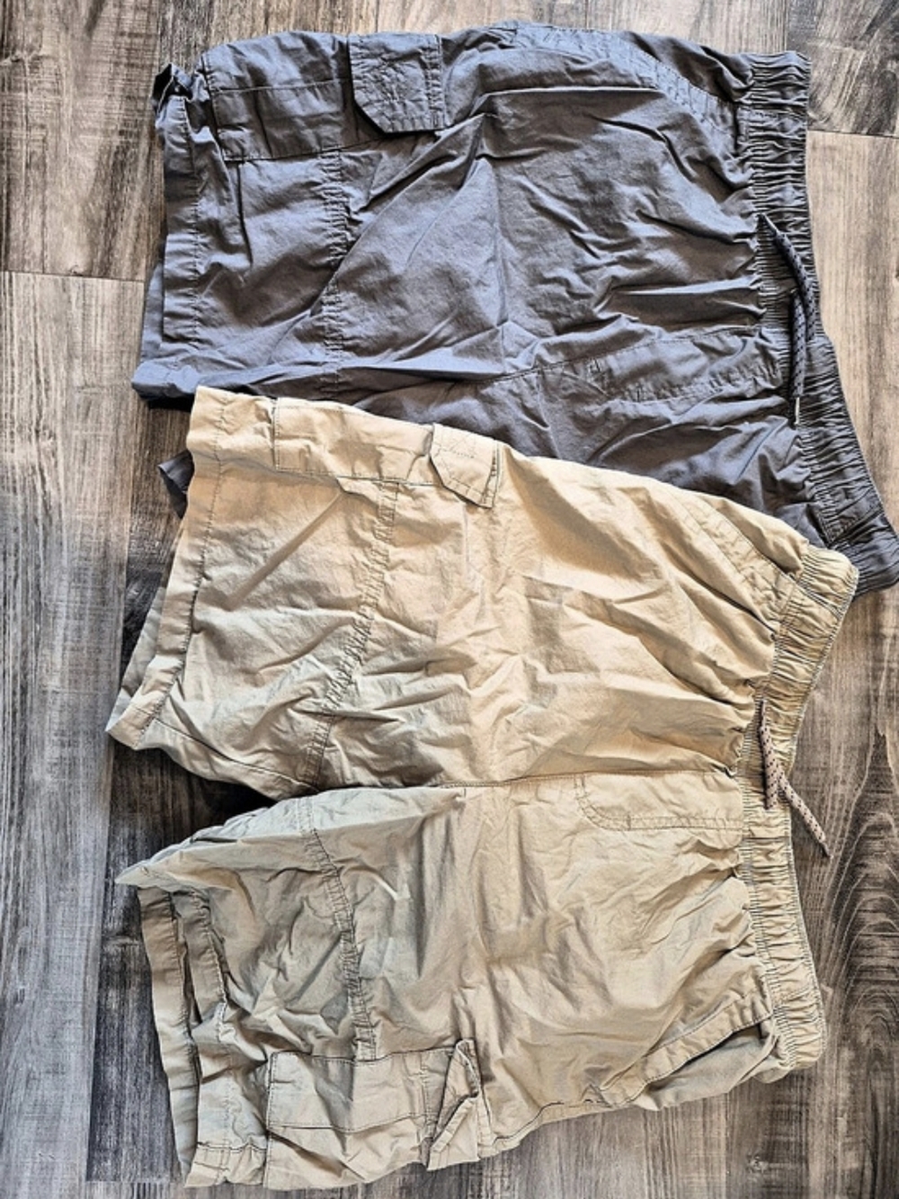 Wonder Nation Boys Shorts Gray & Beige Size XL (14-16) And Body Glove Size L